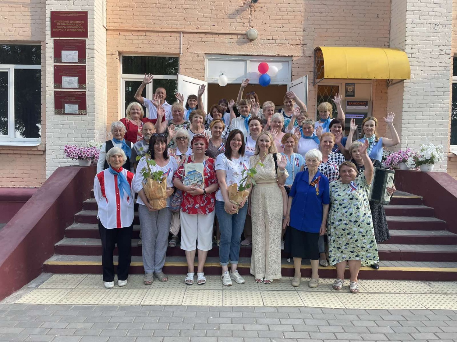 Ответный дружественный визит Смоленского областного государственного бюджетного учреждения «Кардымовский комплексный центр социального обслуживания населения»