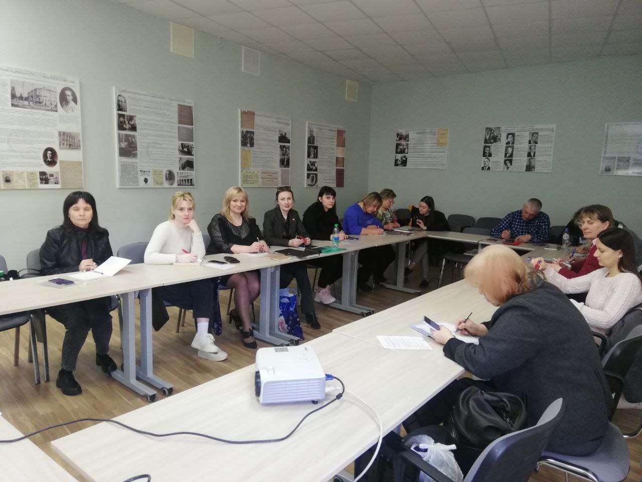 Специалисты Государственного учреждения "Территориальный центр социального обслуживания Витебского района" проходят дополнительное обучение Специалисты Государственного учреждения "Территориальный центр социального обслуживания Витебского района" проходят дополнительное обучение